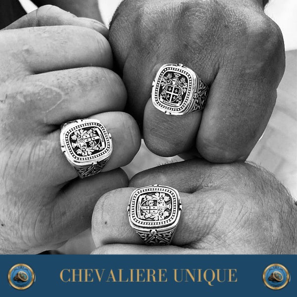 bague chevaliere personnalisée sur mesure artisanale